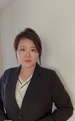 代表取締役社長 渕井雅世